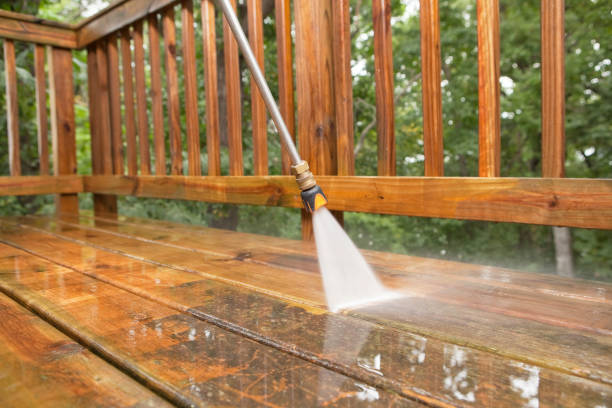 Why Choose Our Certified Pressure Washing Experts for Your Project Needs in Guntown, MS?